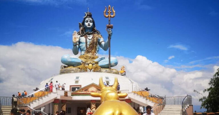 Pokhara: 1-Day World Peace Pagoda and Lord Shiva Statue Trek - Climbing to the World Peace Pagoda: Annapurna Views From Ananda Hill